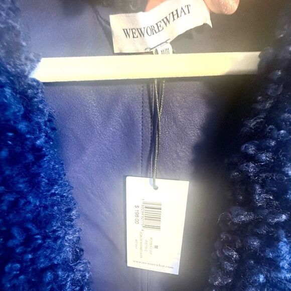 NWT WeWoreWhat reversible vest, “the Sherpa Reversible Vest”, which offers versa - Picture 9 of 9